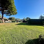 Hébergement de vacances With Garden And Pool Access Antibes