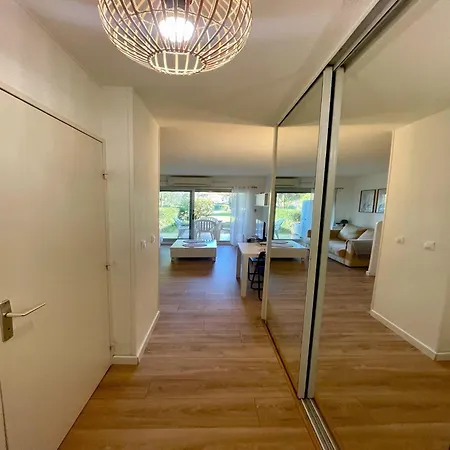 Dom wakacyjny With Garden And Pool Access *