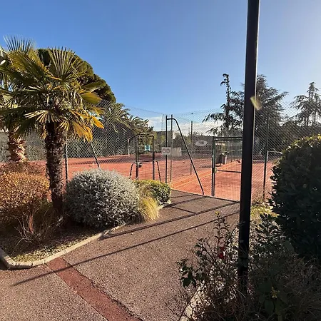 Nyaraló With Garden And Pool Access Antibes
