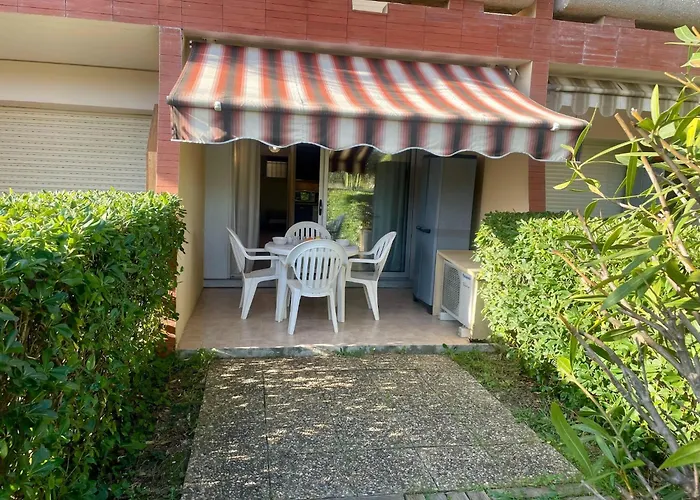 With Garden And Pool Access * Antibes